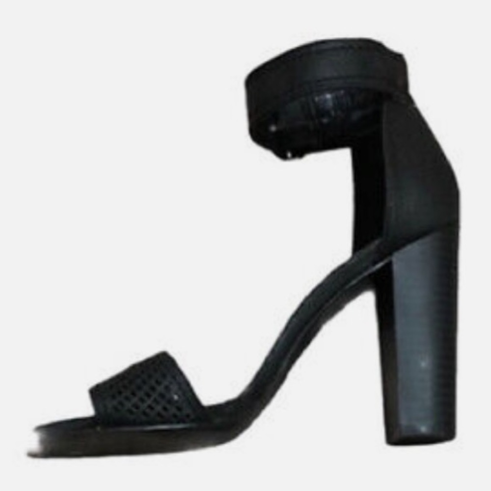 Penny Loves Kenny Ankle Strap Sandal